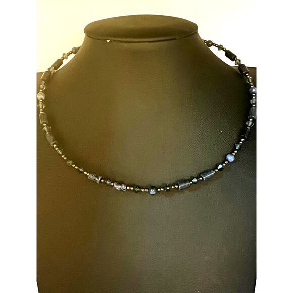Silpada 'Montana Blue' crystal choker necklace - Picture 1 of 2